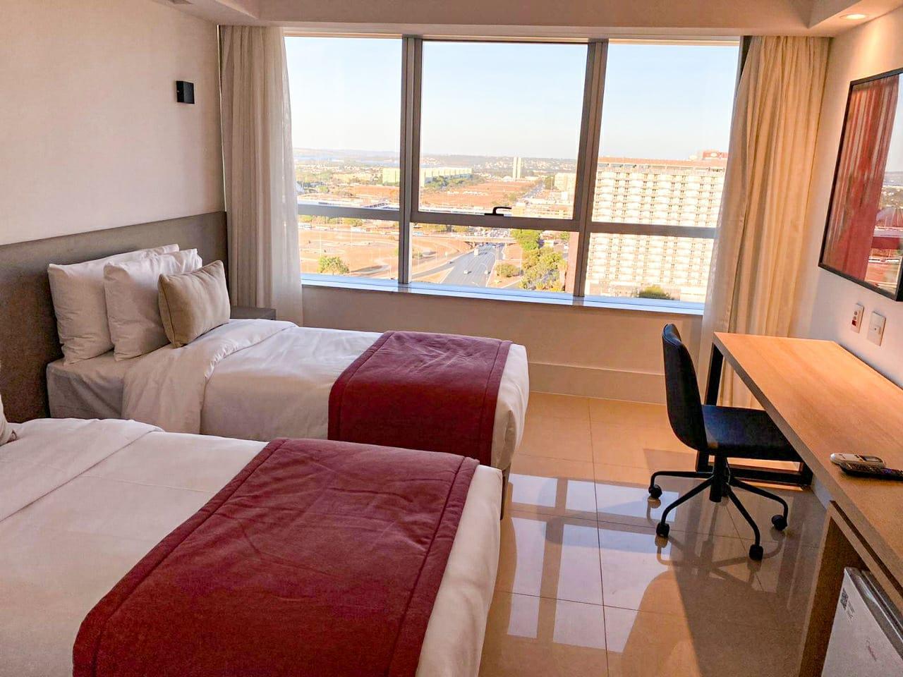 Ramada By Wyndham Brasilia Alvorada Hotel Bagian luar foto