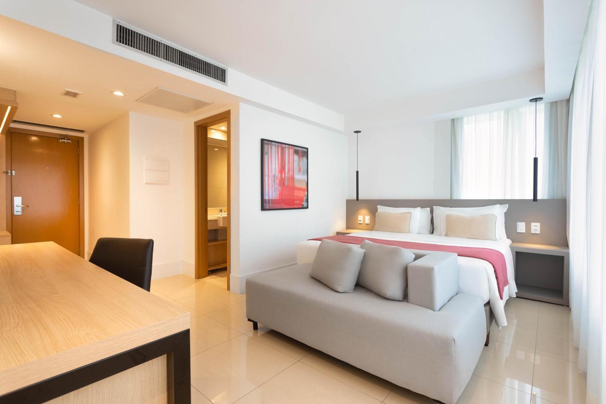Ramada By Wyndham Brasilia Alvorada Hotel Bagian luar foto